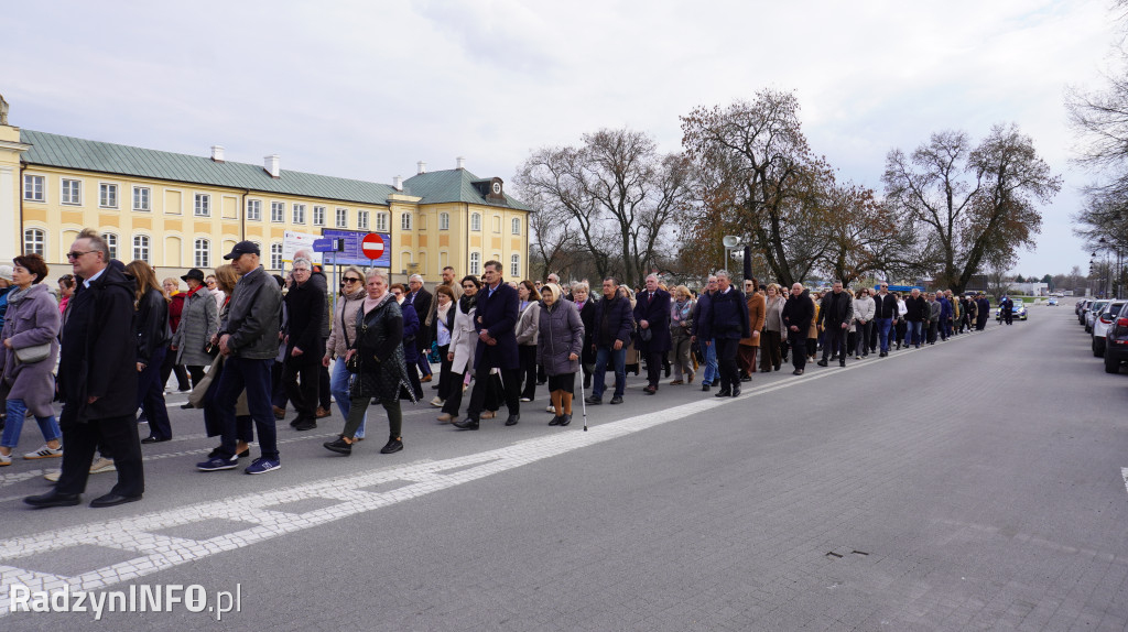 Radzyńska Droga Krzyżowa ulicami miasta