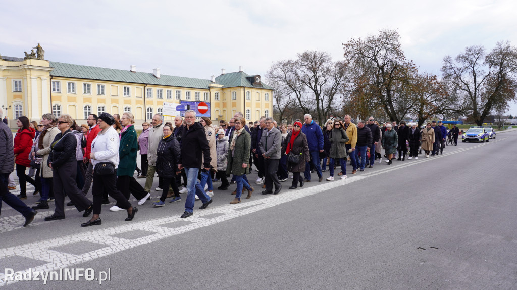 Radzyńska Droga Krzyżowa ulicami miasta