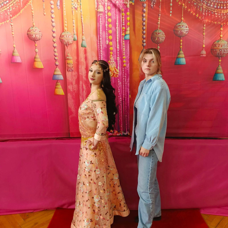 Uczennice ZSP na konkursie 