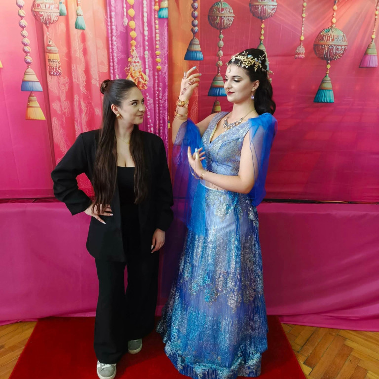 Uczennice ZSP na konkursie 