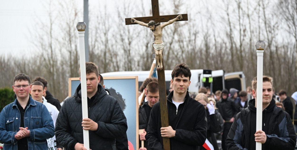XII Katyńska Droga Krzyżowa w Radzyniu