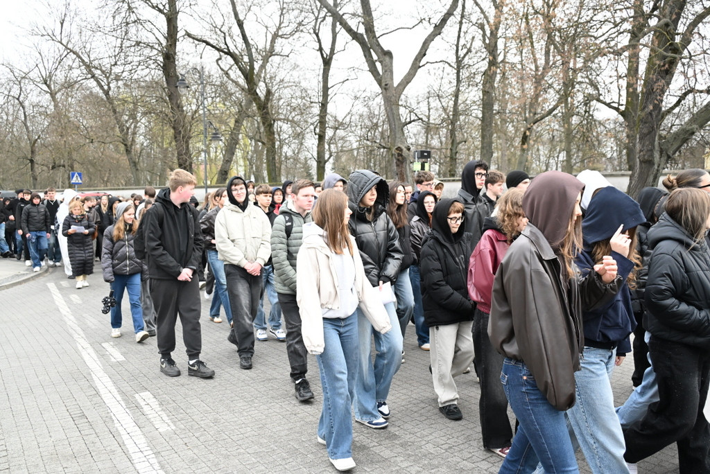 XII Katyńska Droga Krzyżowa w Radzyniu