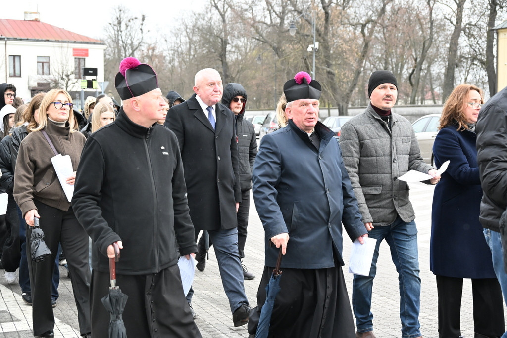 XII Katyńska Droga Krzyżowa w Radzyniu