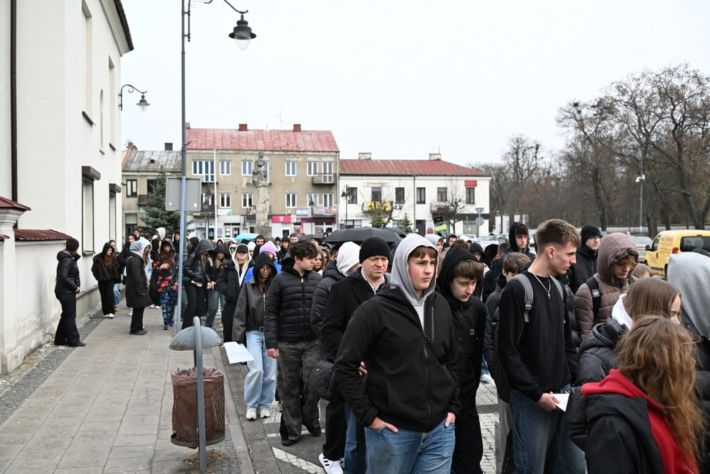 XII Katyńska Droga Krzyżowa w Radzyniu