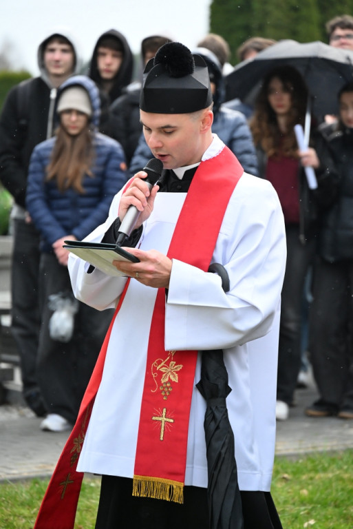 XII Katyńska Droga Krzyżowa w Radzyniu