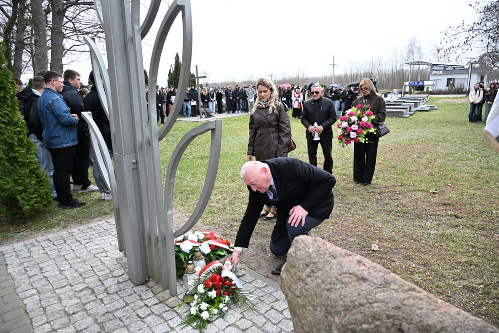 XII Katyńska Droga Krzyżowa w Radzyniu