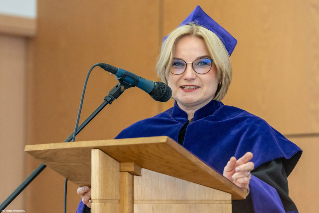 Uczniowie II LO na Akademii Prawa