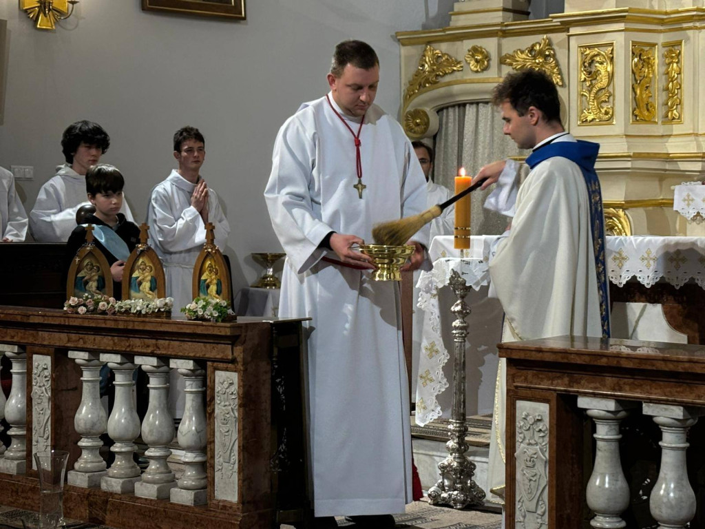 Akt zawierzenia Chrystusowi w radzyńskiej parafii