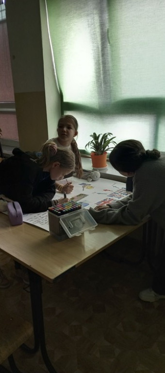 Projekt edukacyjny w SP w Komarówce Podlaskiej