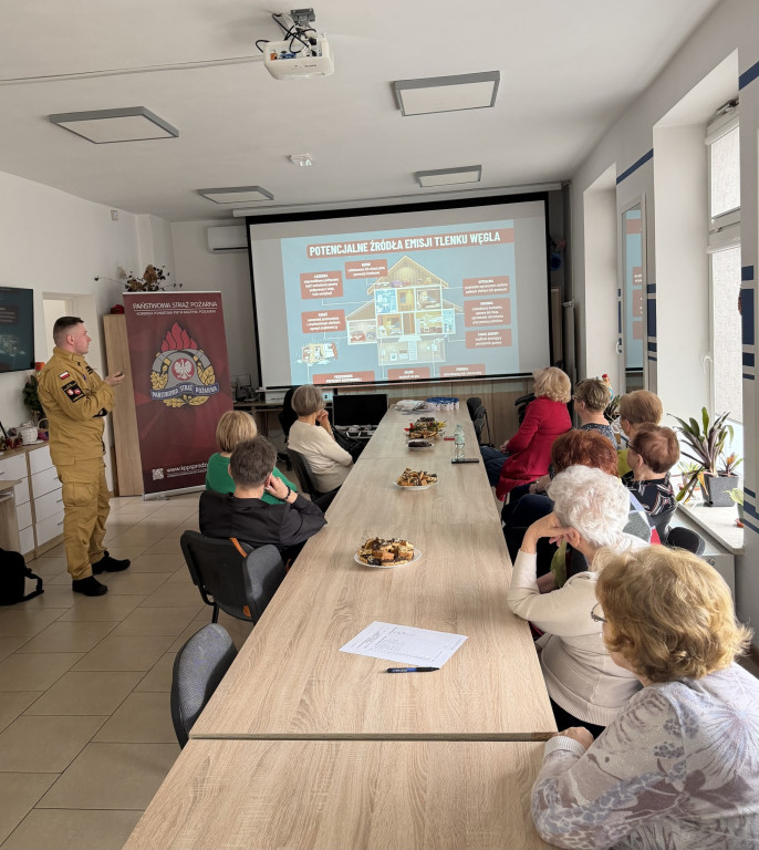 Spotkania edukacyjne ze strażakami