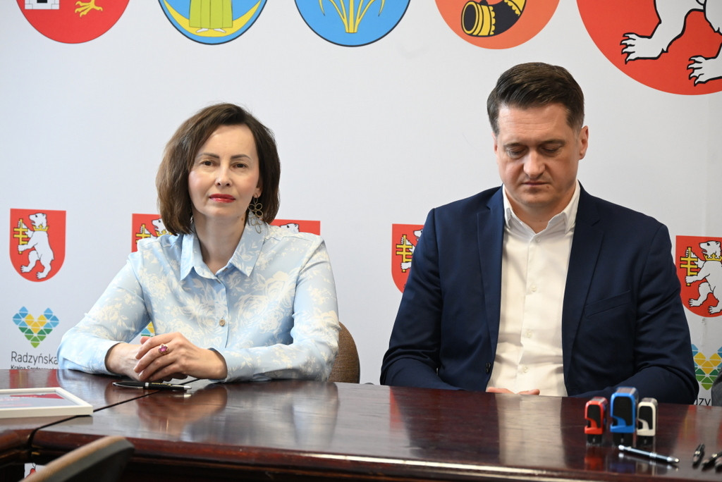 Umowa na przebudowę drogi Bełcząc-Czemierniki