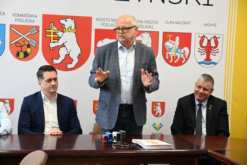 Umowa na przebudowę drogi Bełcząc-Czemierniki