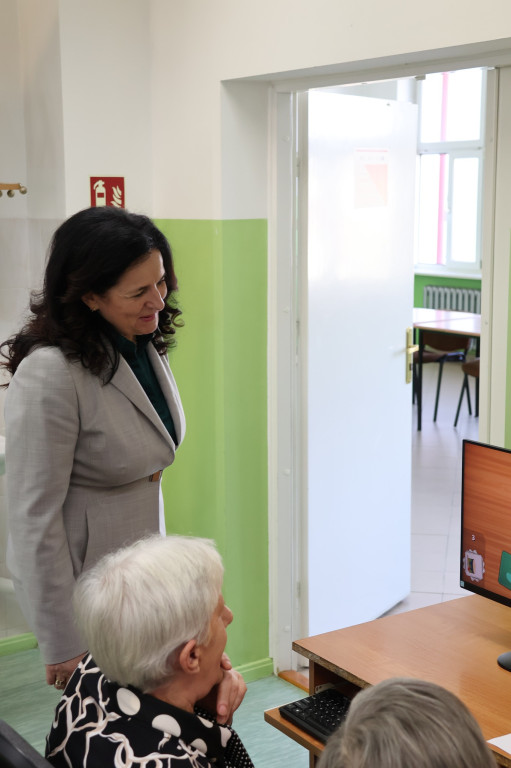 Zajęcia komputerowe dla seniorów z RUTW w ZSP