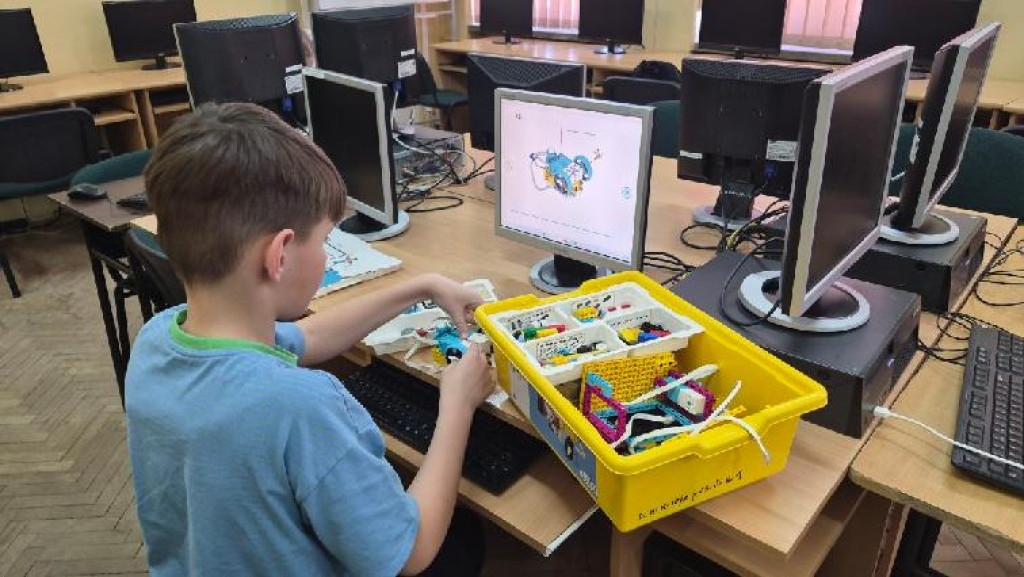 Projekt edukacyjny w SP w Komarówce Podlaskiej