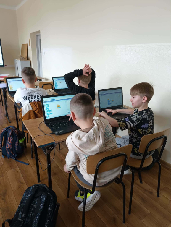 Projekt edukacyjny w SP w Komarówce Podlaskiej