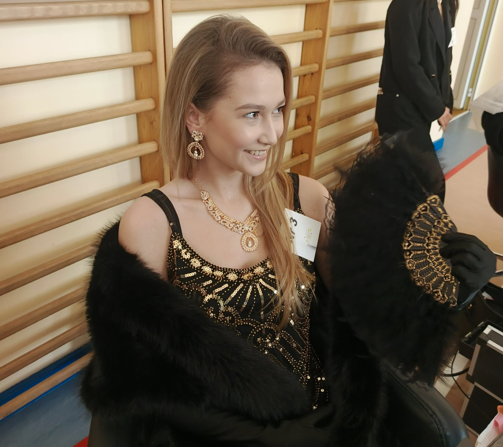 Uczennice ZSP na konkursie fryzjerskim