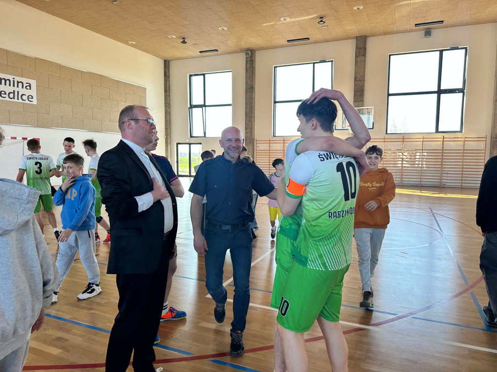 Radzyńscy ministranci na turnieju piłkarskim