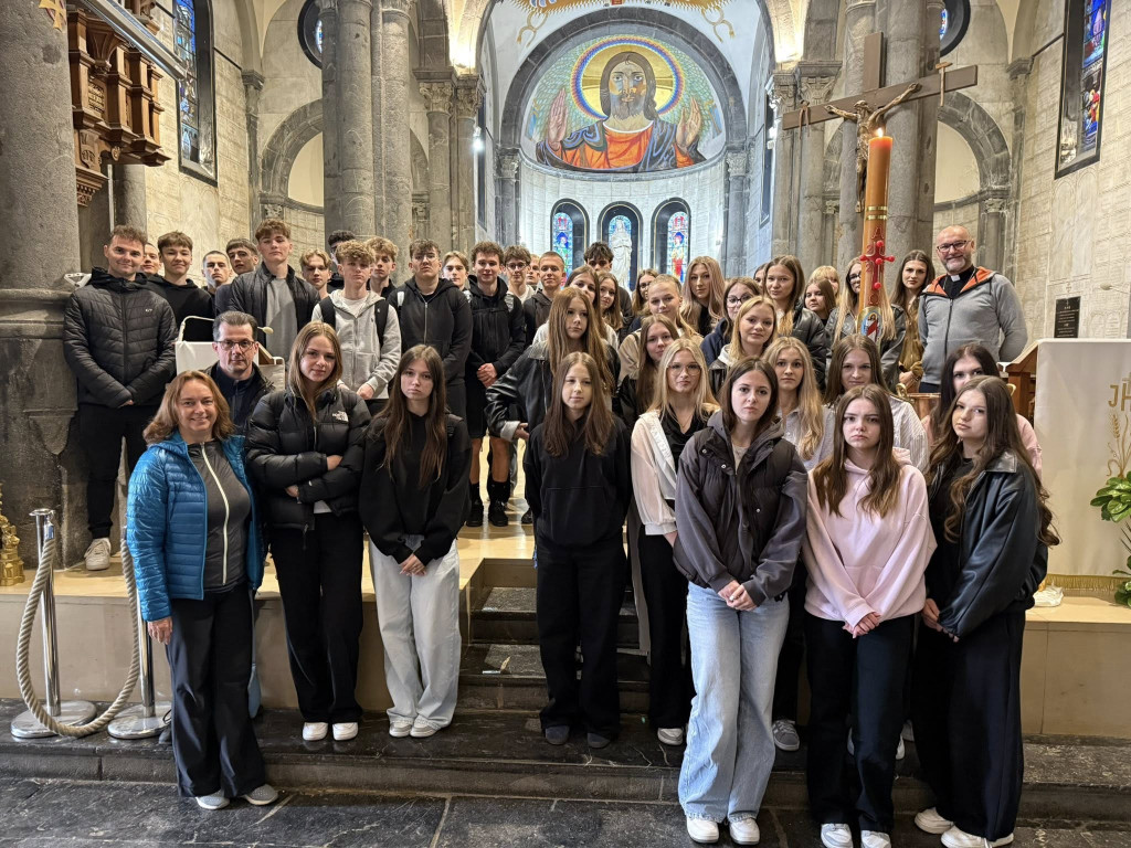 Licealiści na pielgrzymce do Francji i Hiszpanii