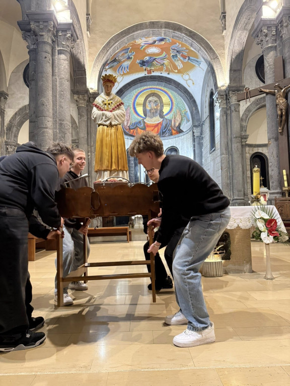 Licealiści na pielgrzymce do Francji i Hiszpanii