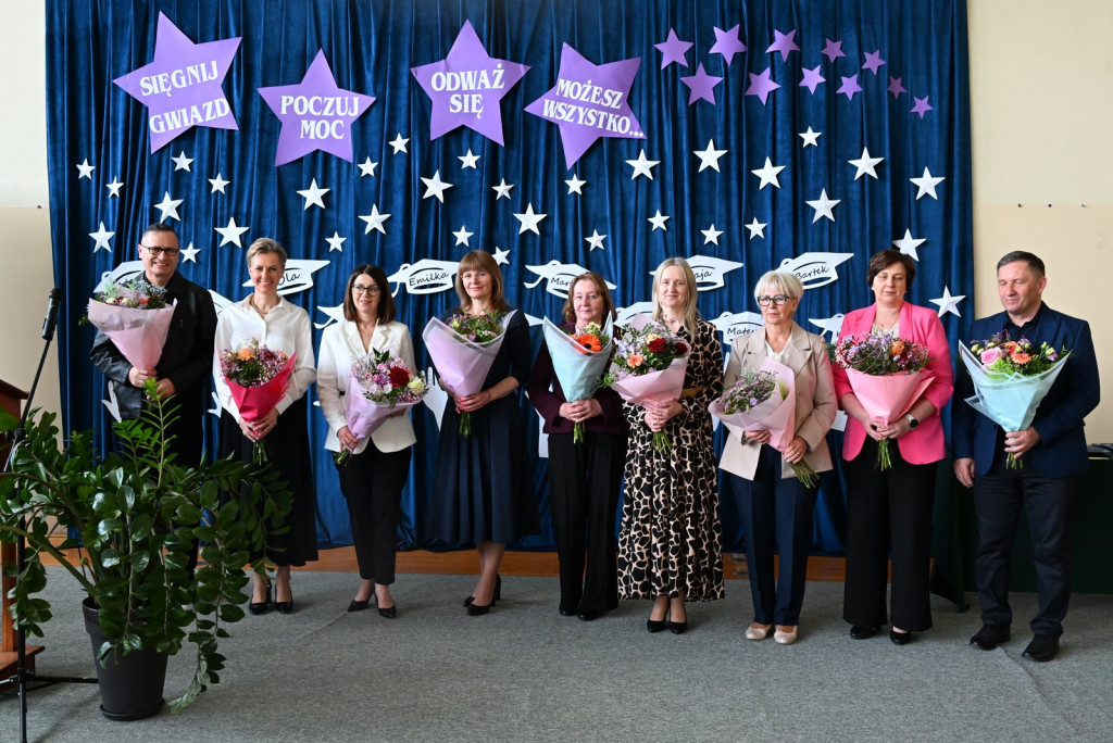 Zakończenie roku szkolnego maturzystów w ZSR