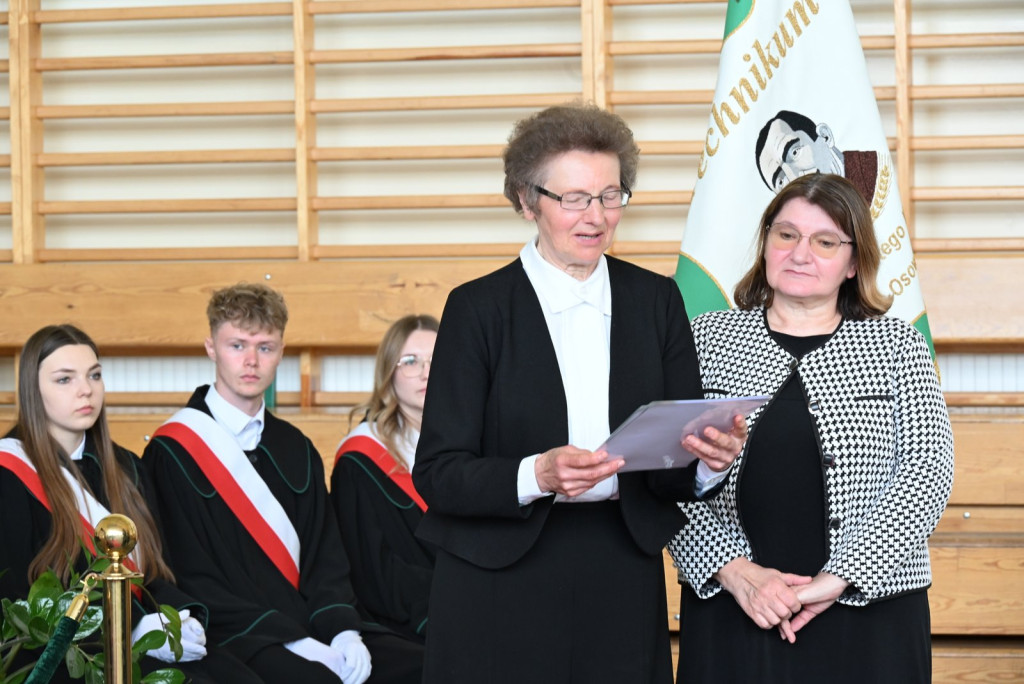 Zakończenie roku szkolnego maturzystów w ZSR