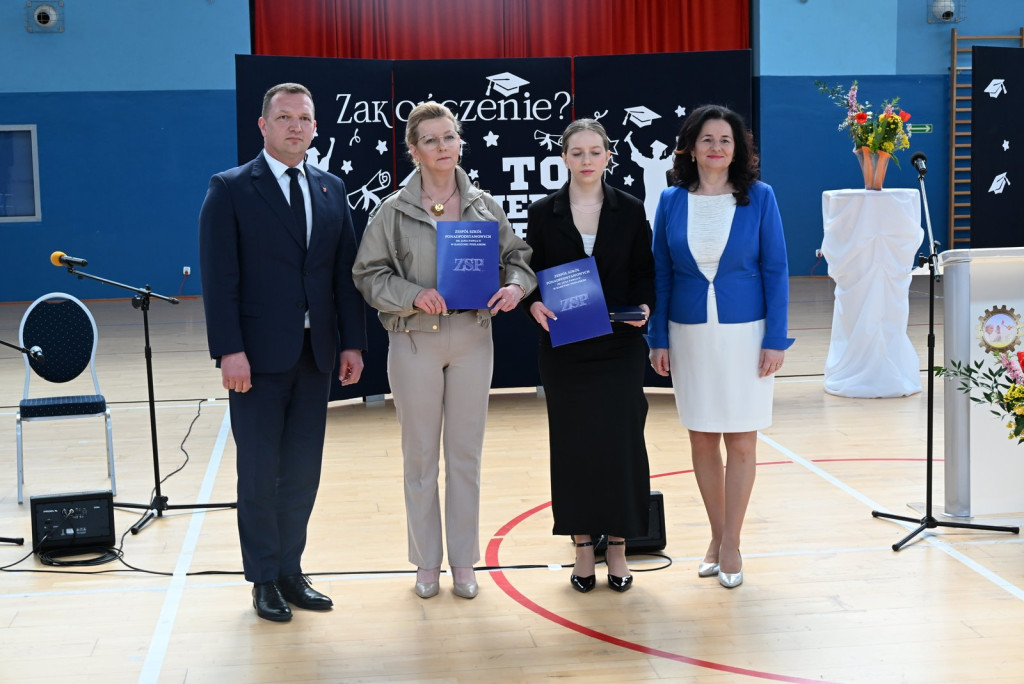 Zakończenie roku szkolnego maturzystów w ZSP