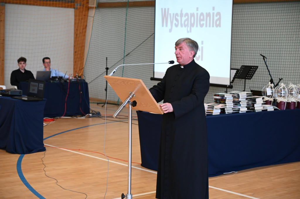 Zakończenie roku szkolnego maturzystów w I LO