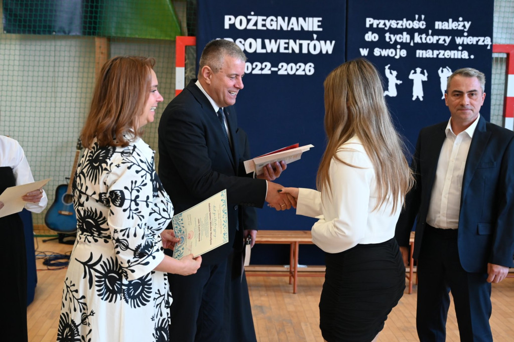 Zakończenie roku szkolnego maturzystów w I LO