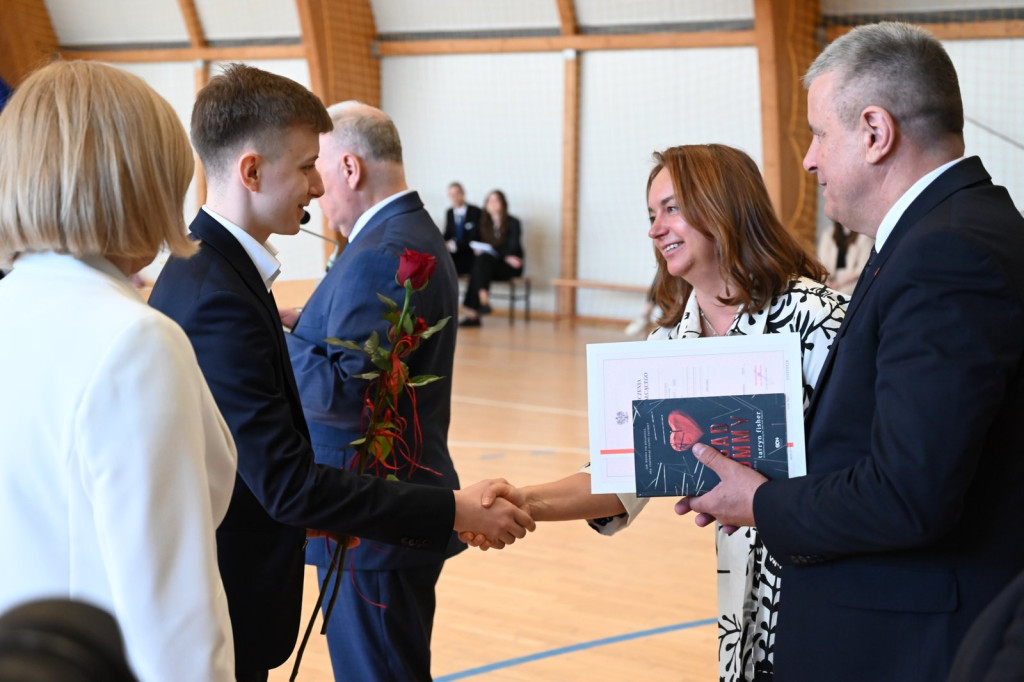 Zakończenie roku szkolnego maturzystów w I LO