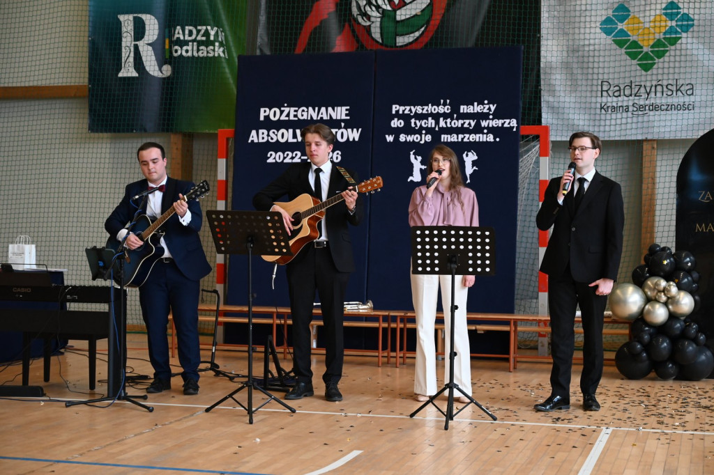 Zakończenie roku szkolnego maturzystów w I LO