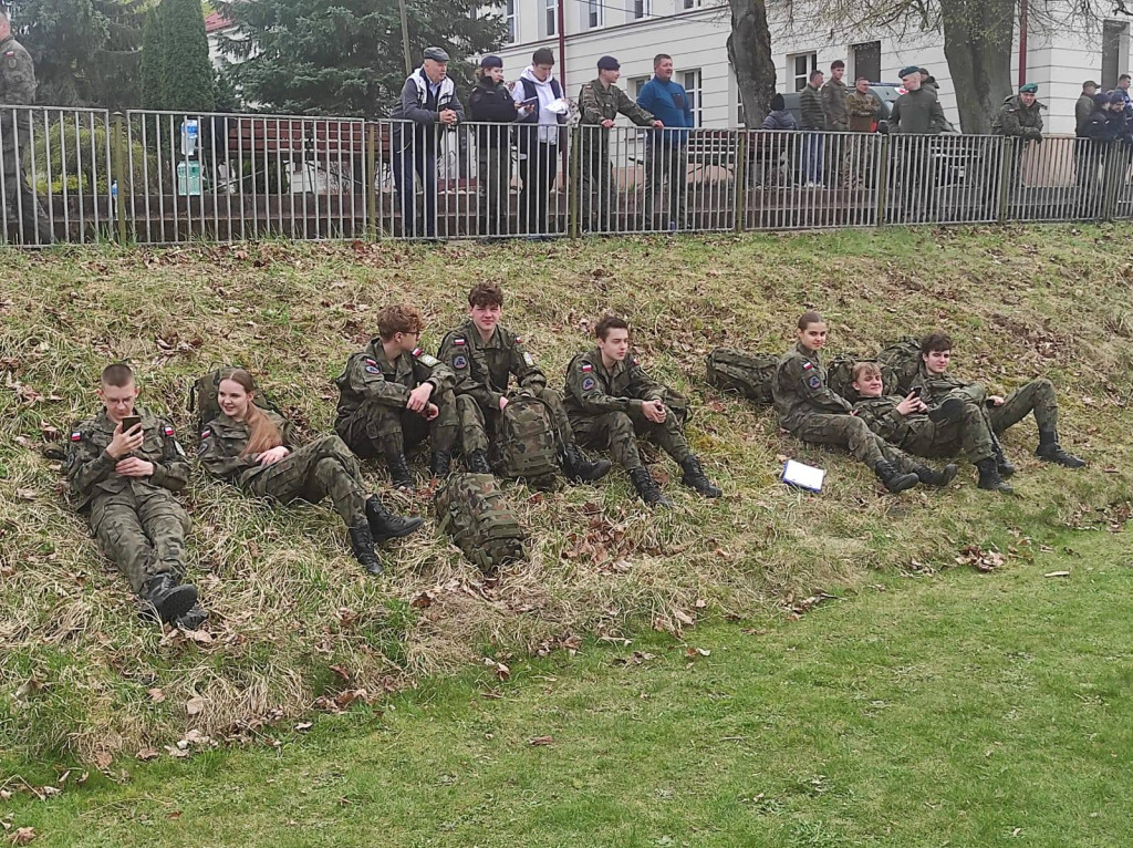 Uczniowie ZSP na Spartakiadzie sportowo-obronnej