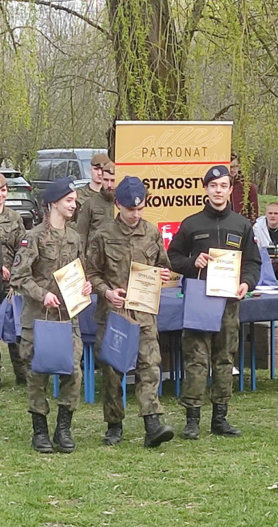 Uczniowie ZSP na Spartakiadzie sportowo-obronnej