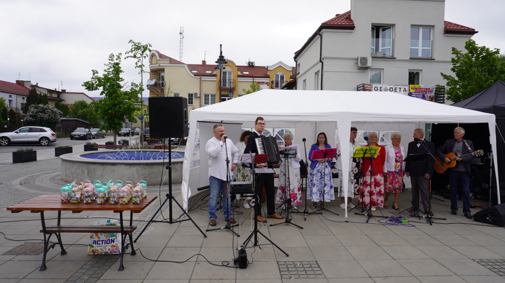 Biesiada przy Fontannie