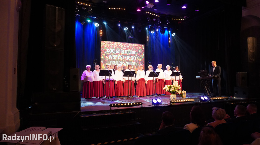 Koncert zespołu Przyjazne Nuty i przyjaciół