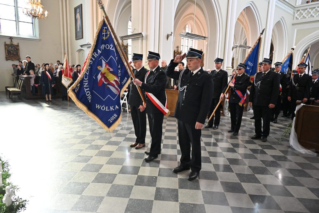 Obchody 3 maja i Dnia Strażaka w Komarówce