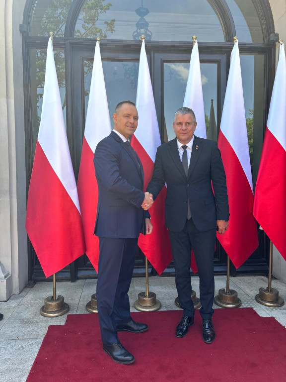 Władze powiatu radzyńskiego w pałacu prezydenckim