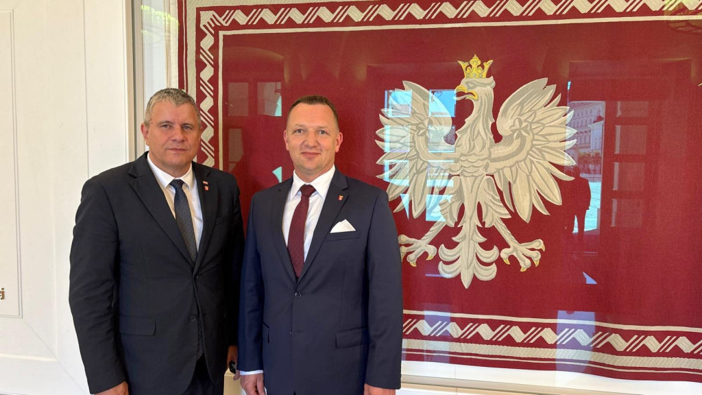 Władze powiatu radzyńskiego w pałacu prezydenckim