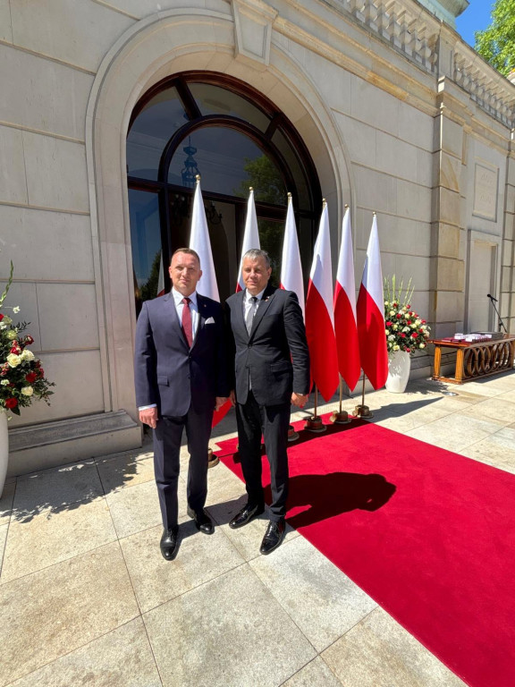 Władze powiatu radzyńskiego w pałacu prezydenckim