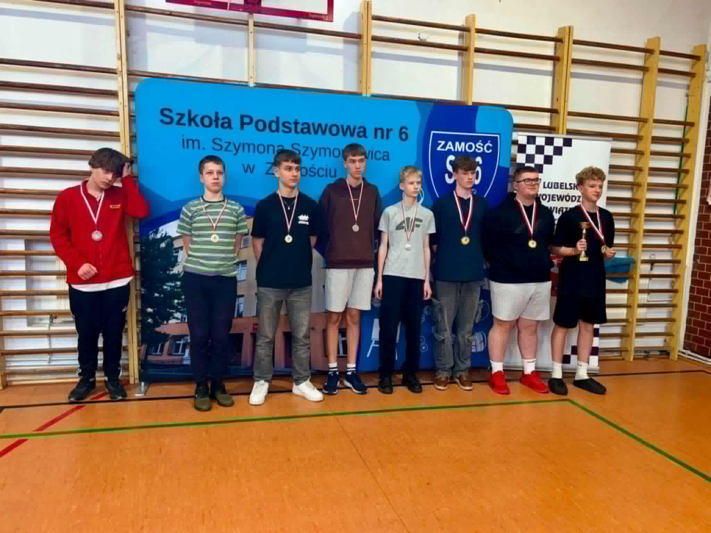 Młodzi radzyńscy szachiści na turnieju w Zamościu