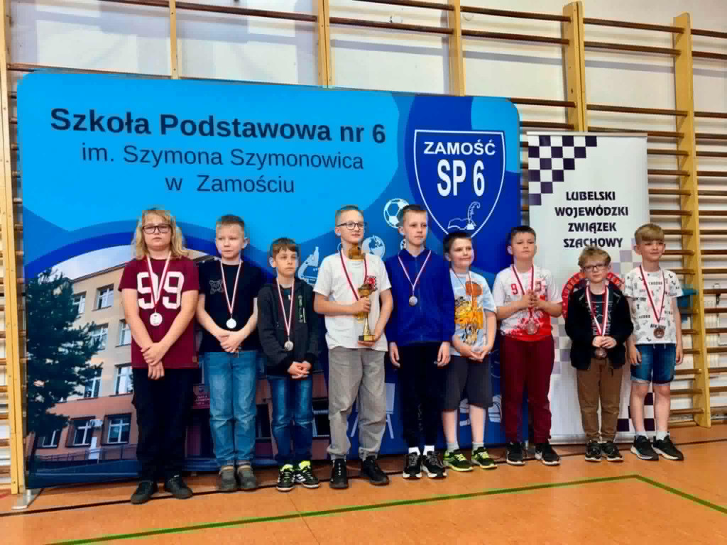 Młodzi radzyńscy szachiści na turnieju w Zamościu