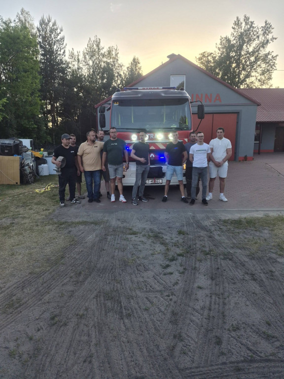 Nowy samochód OSP w Walinnie