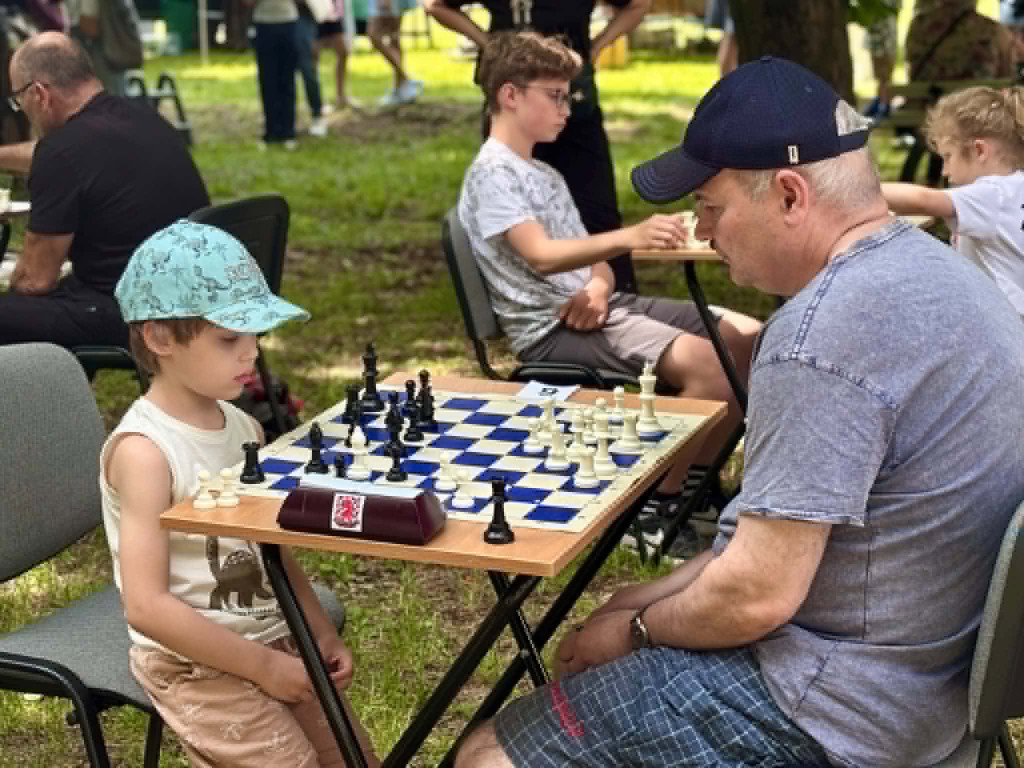 Radzyńscy szachiści na turnieju w Białce