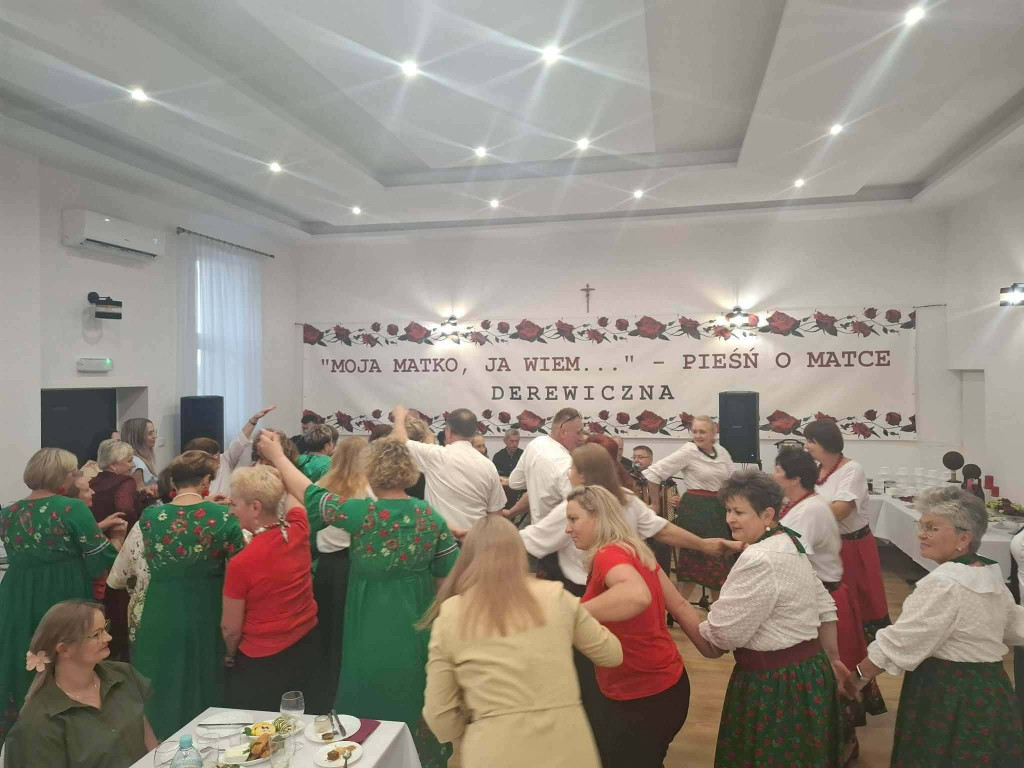 Dzień Matki w Derewicznej