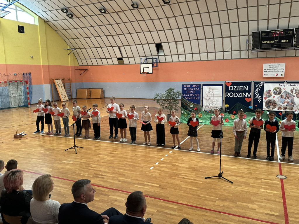 Dzień Rodziny w SP w Komarówce Podlaskiej