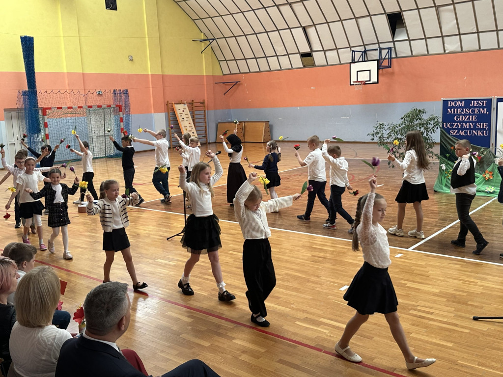 Dzień Rodziny w SP w Komarówce Podlaskiej