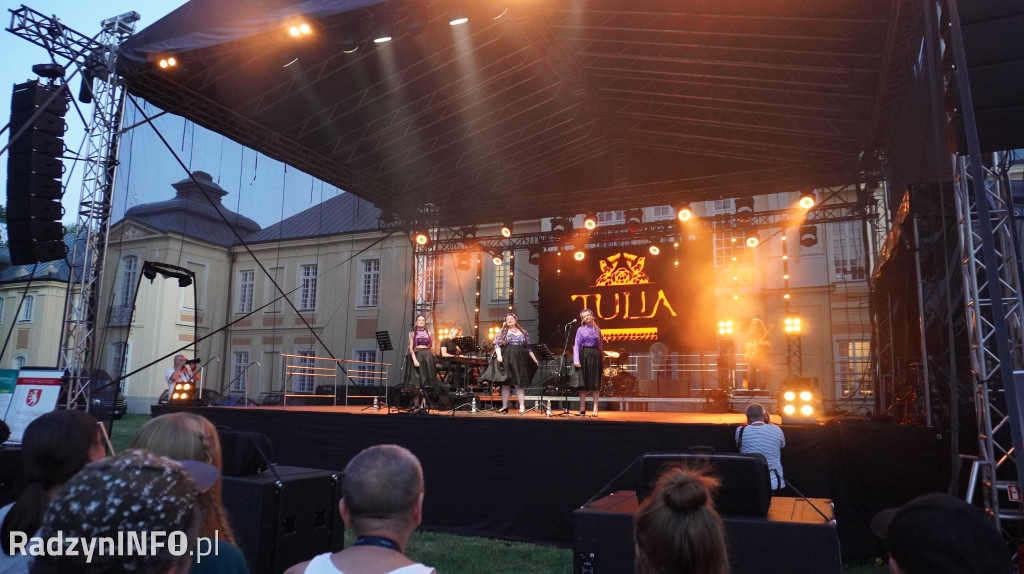 Koncert zespołu Tulia i inne występy na jarmarku