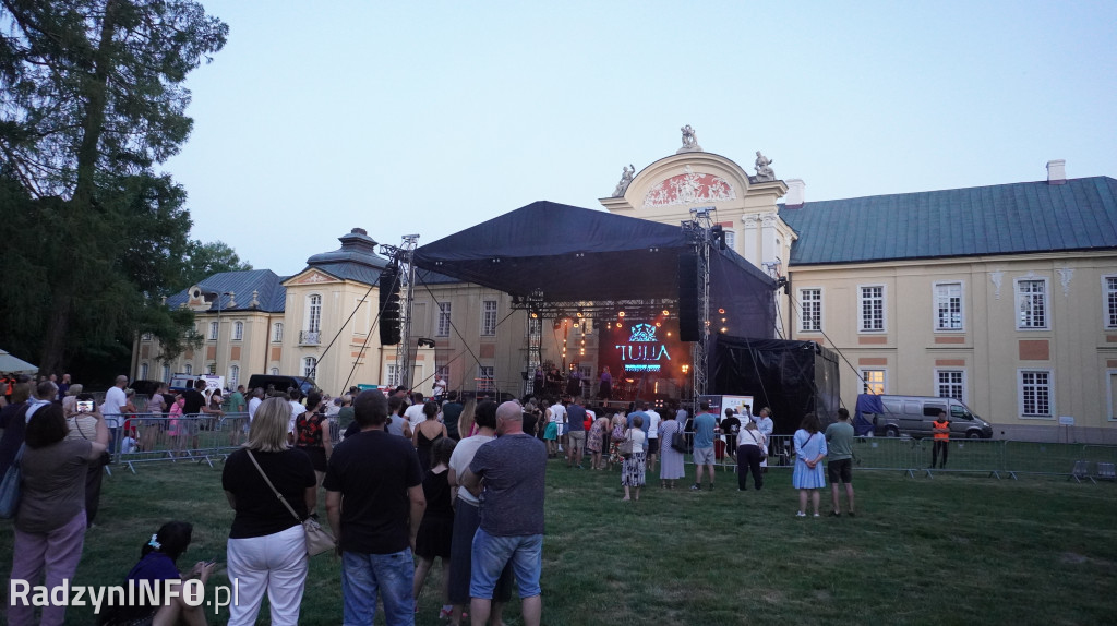 Koncert zespołu Tulia i inne występy na jarmarku
