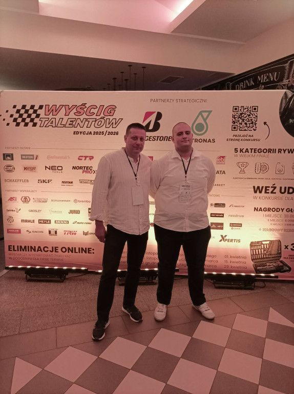 Kacper Makaruk na konkursie wiedzy motoryzacyjnej