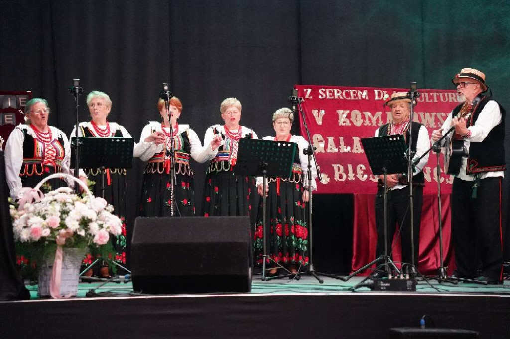 V Komarowska Gala Piosenki Biesiadnej