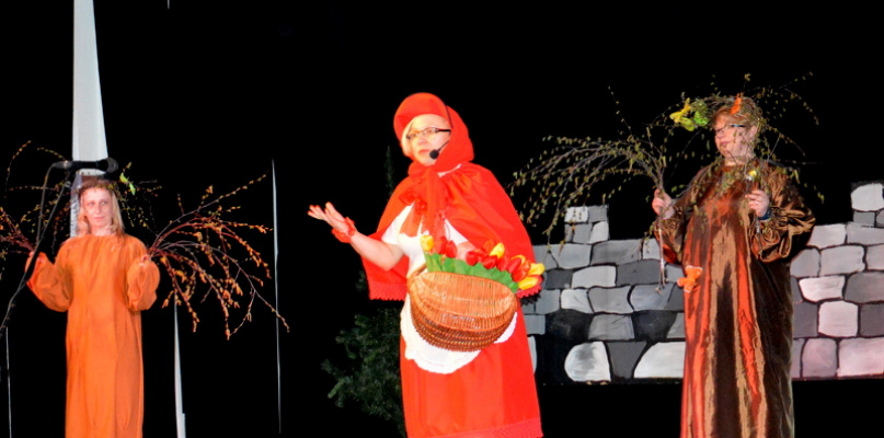 "Czerwony Kapturek szuka księcia" - FOTORELACJA